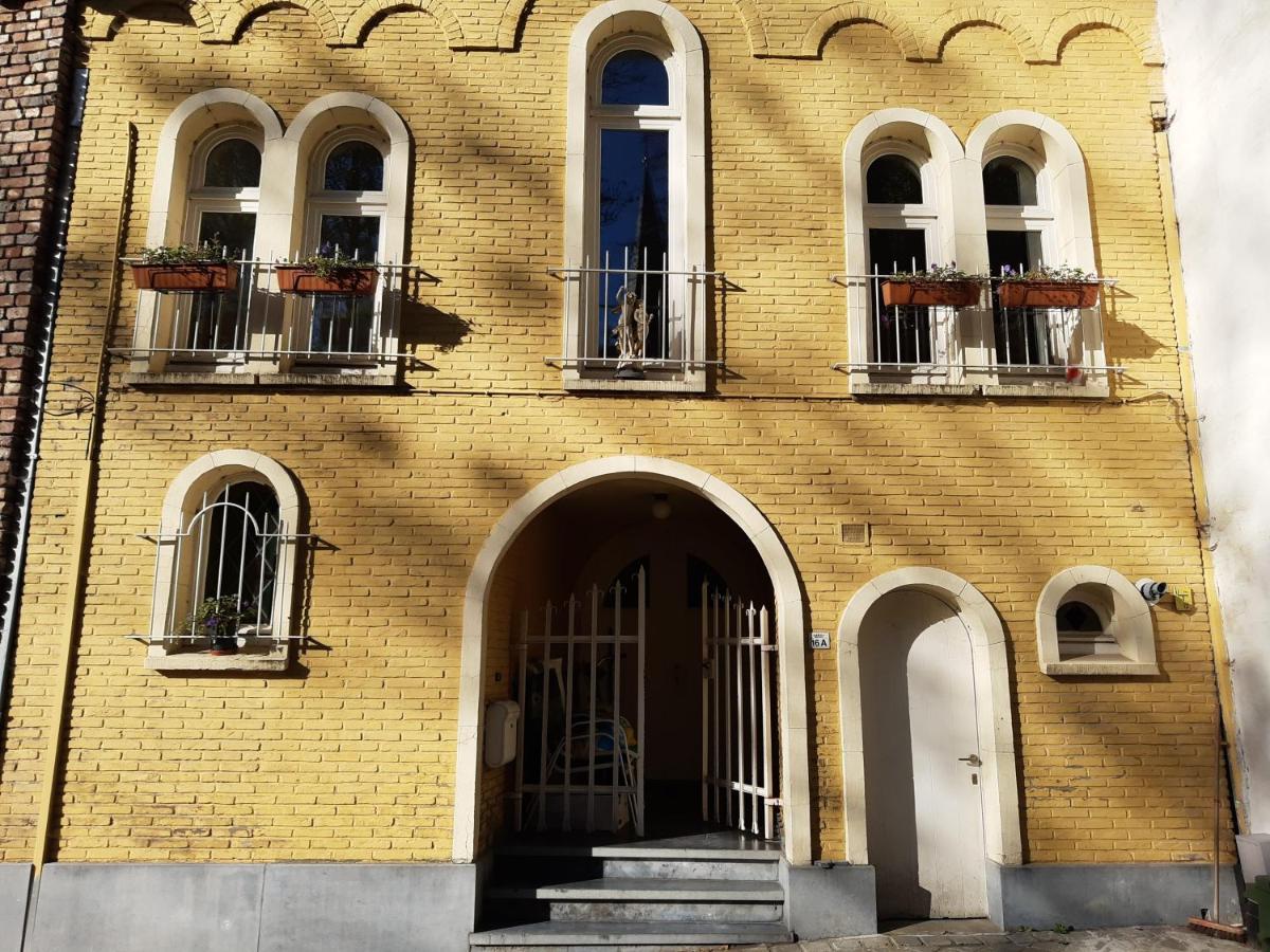 Loft In Borgloon Apartment Bagian luar foto